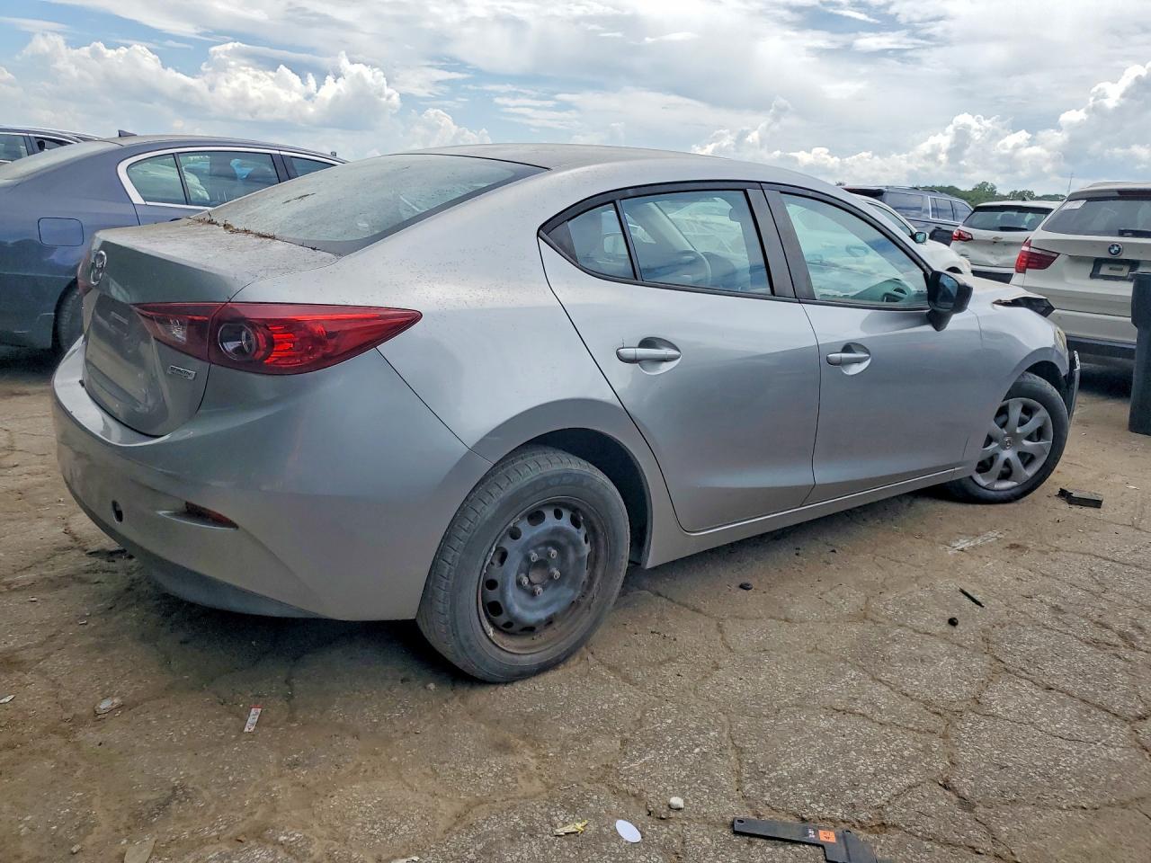 2015 Mazda 3 Sv - Image 3
