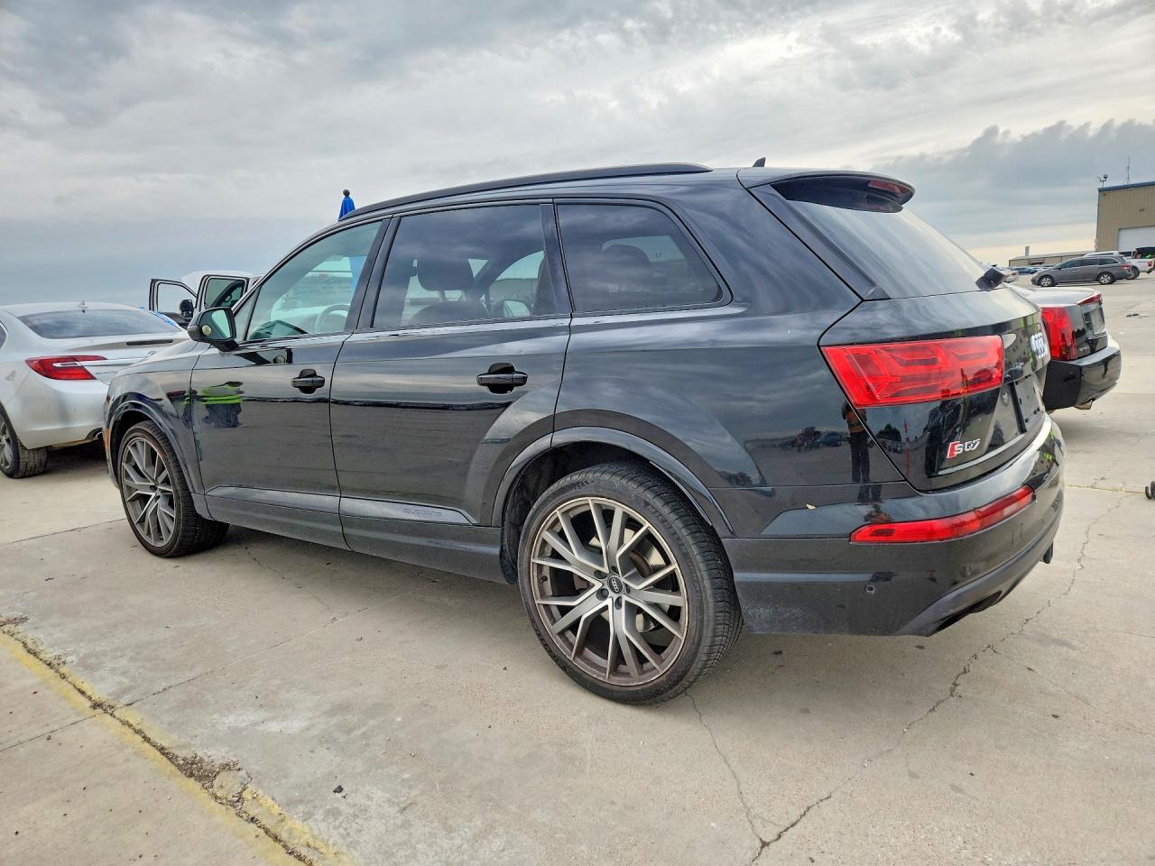 2019 Audi Q7 Prestige - Image 2
