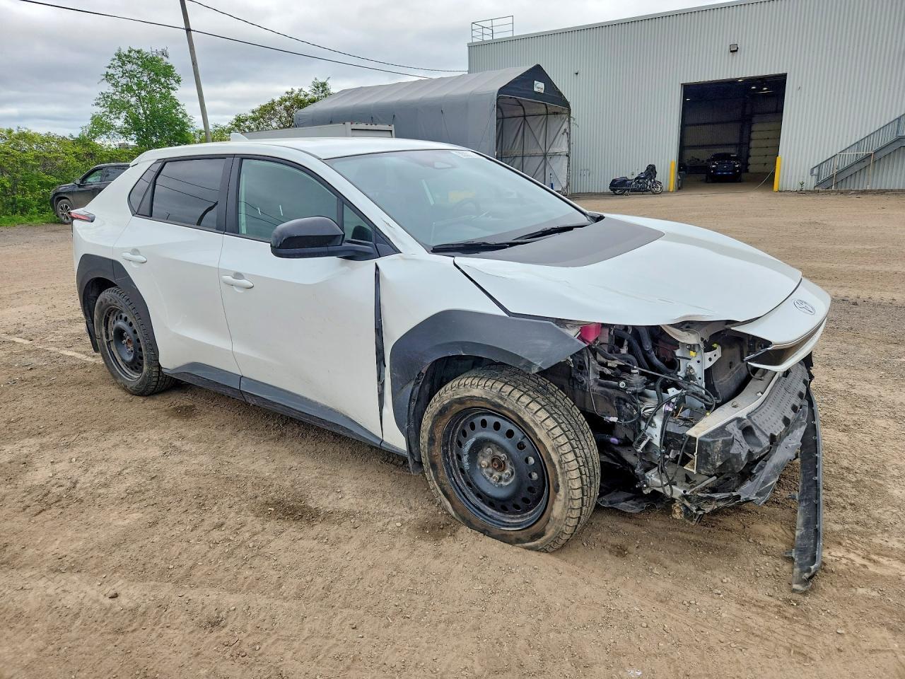 2024 Toyota Bz4X - Image 4