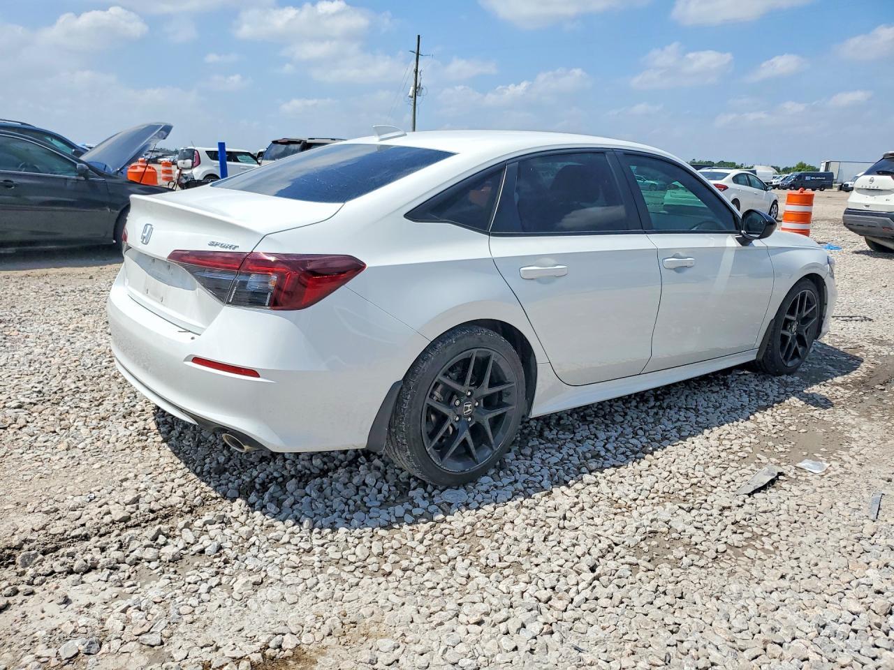 2025 Honda Civic Sport - Image 3
