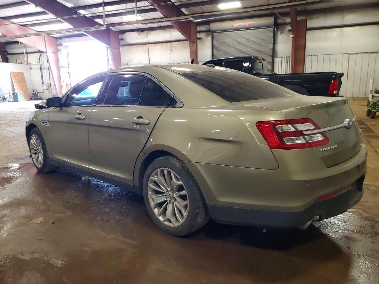 2013 Ford Taurus Limited - Фото 2