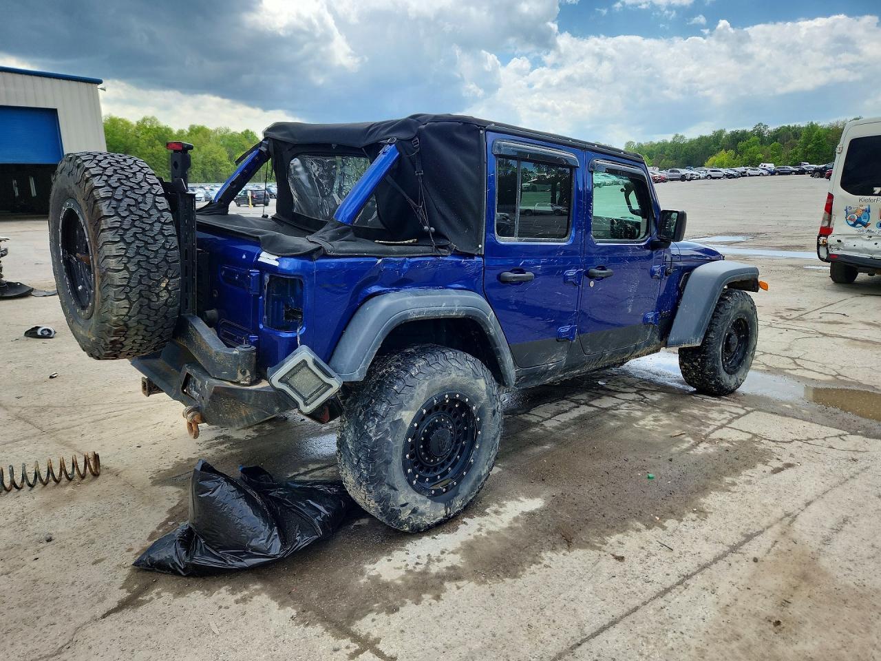 2018 Jeep Wrangler Unlimited Sport - Фото 3