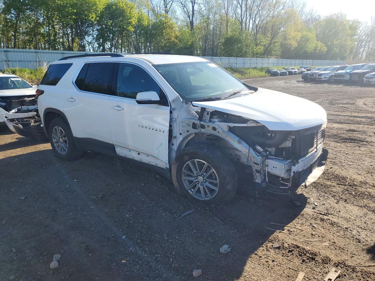 2023 Chevrolet Traverse Lt - Фото 4