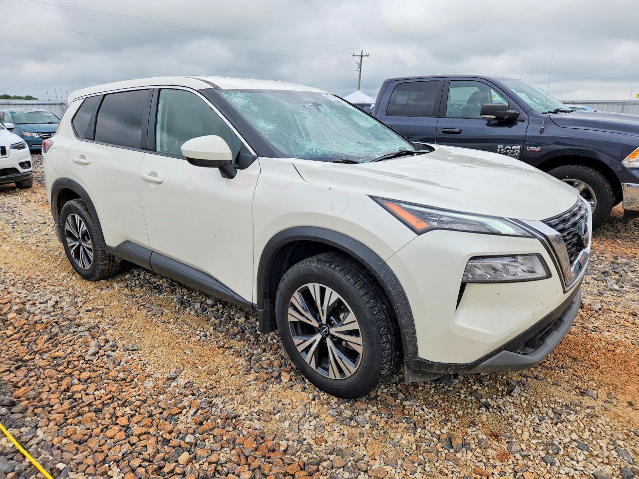 2023 Nissan Rogue Sv - Фото 4
