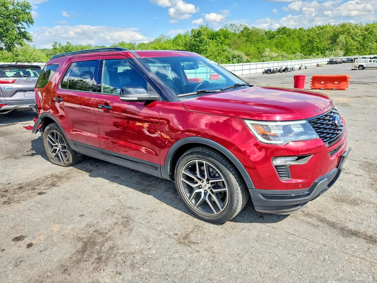2019 Ford Explorer Sport - Image 4