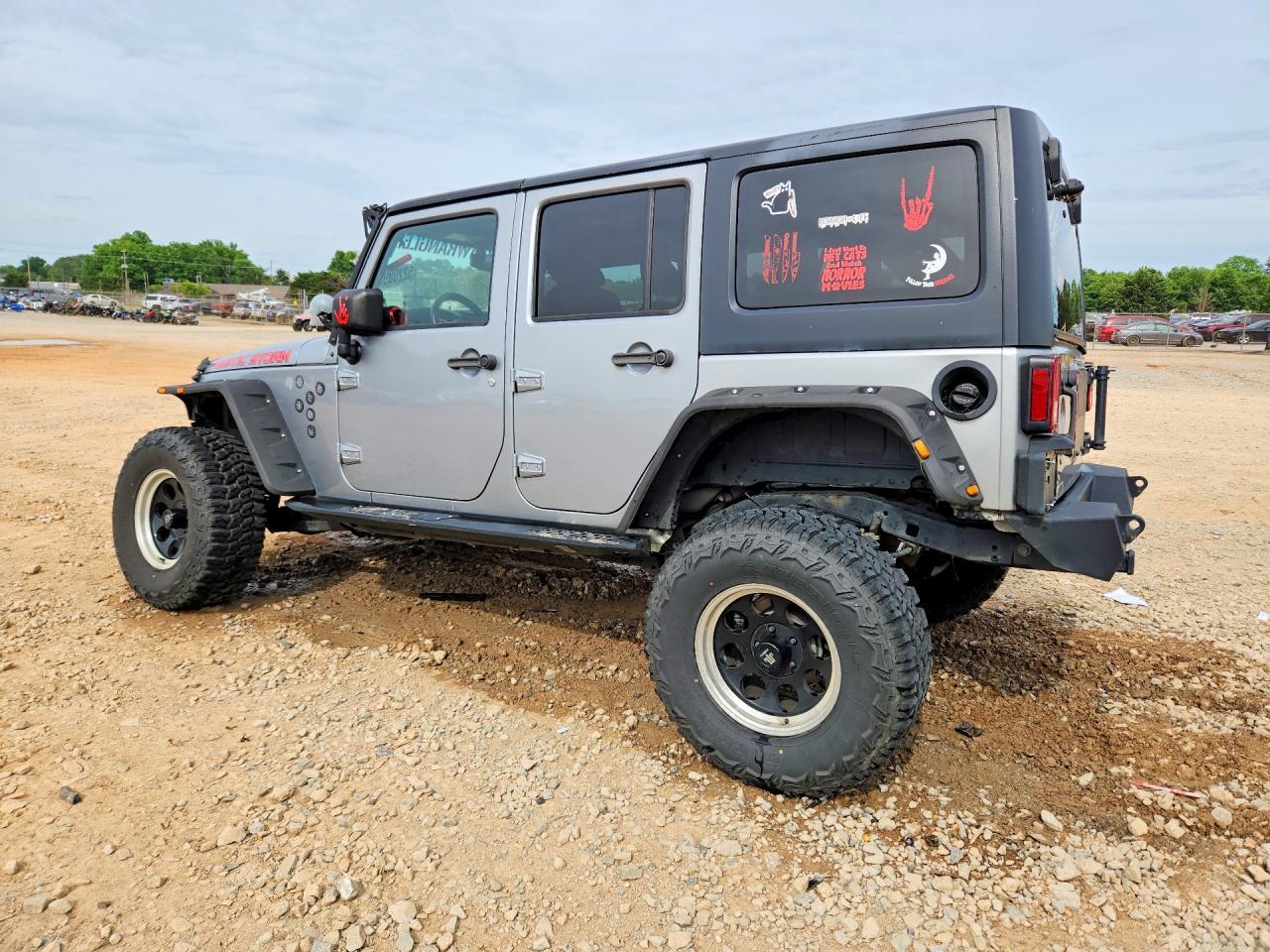 2018 Jeep Wrangler Unlimited Sahara - Фото 2
