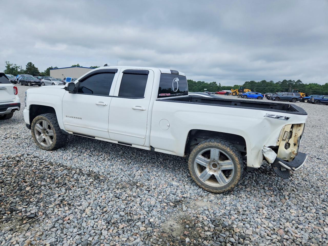2016 Chevrolet Silverado K1500 Lt - Фото 2