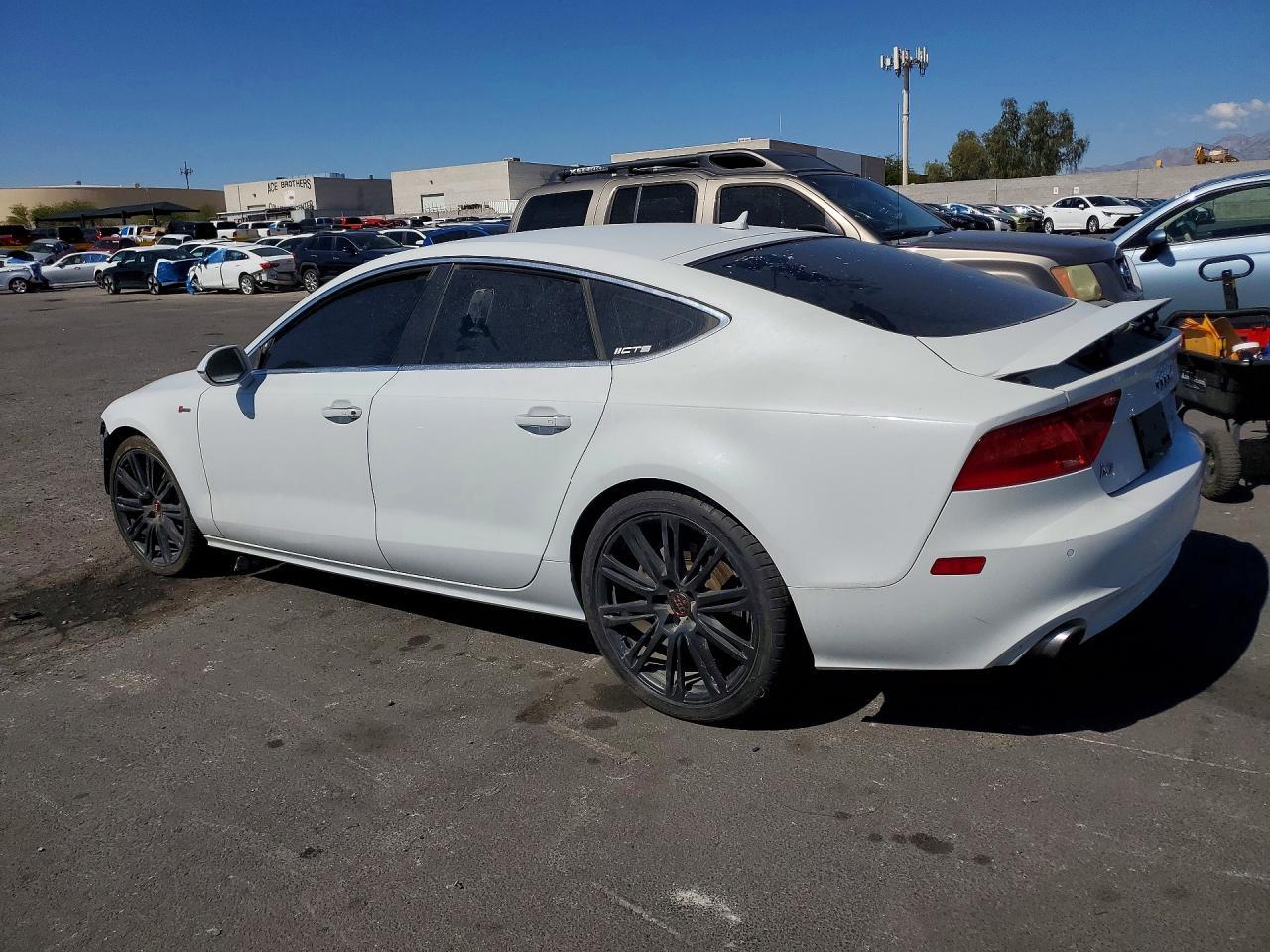 2014 Audi A7 Premium Plus - Фото 2