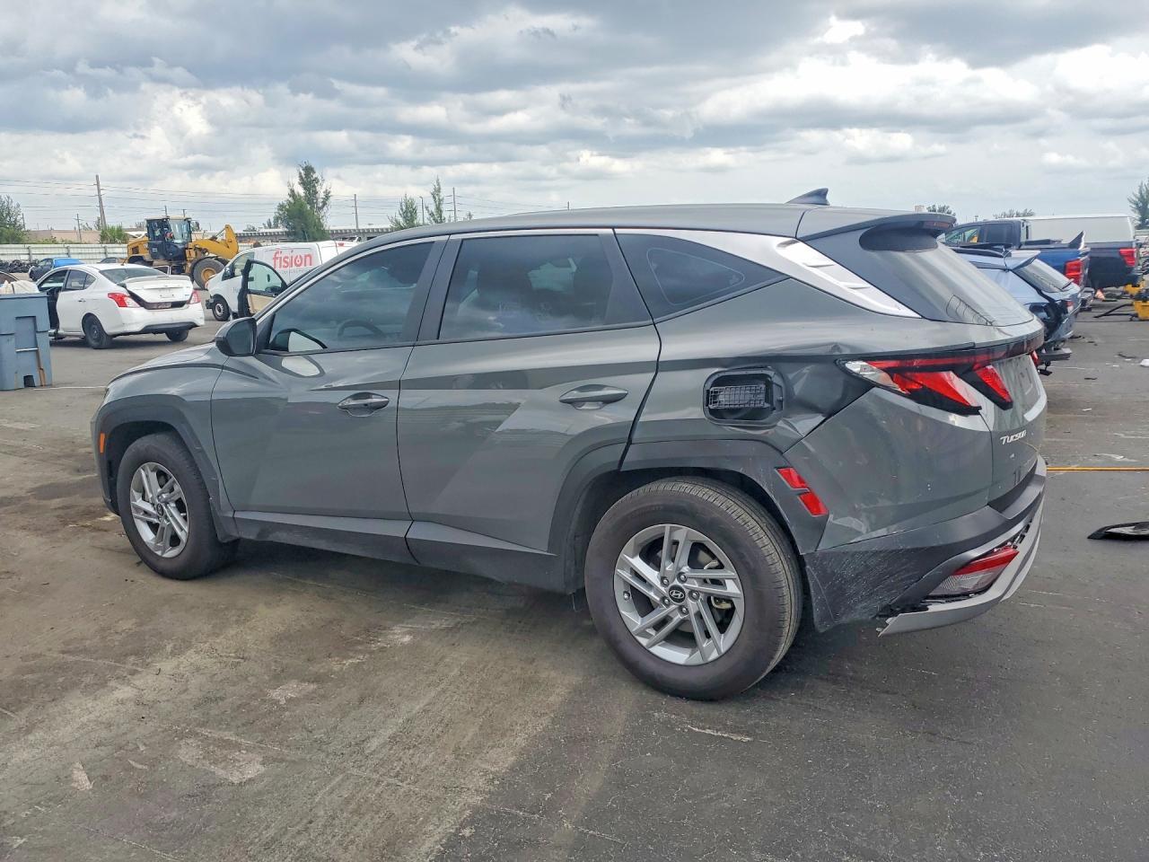 2025 Hyundai Tucson Se - Фото 2