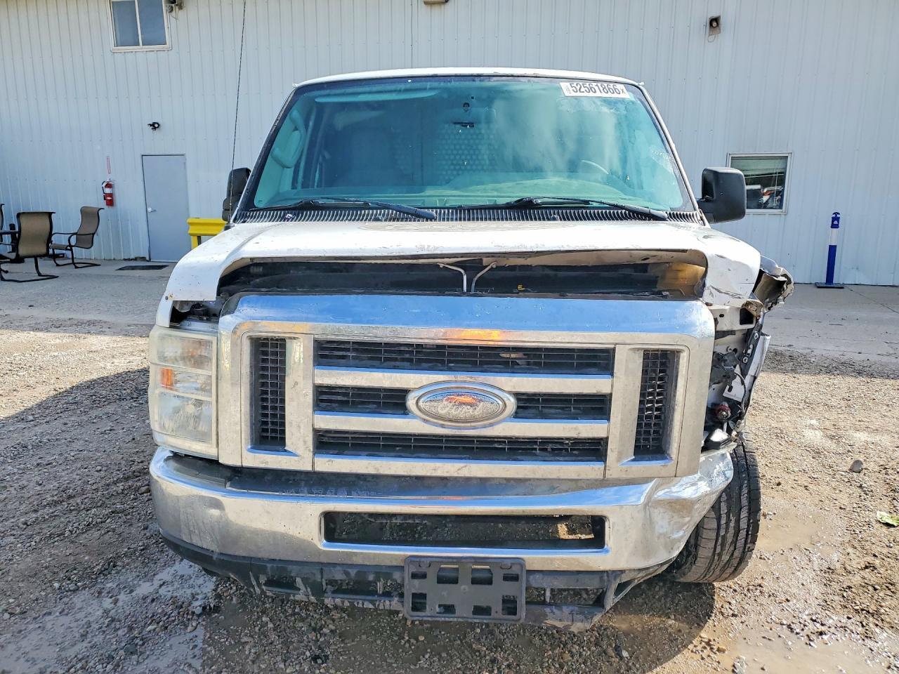 2013 Ford Econoline E250 Van - Фото 5