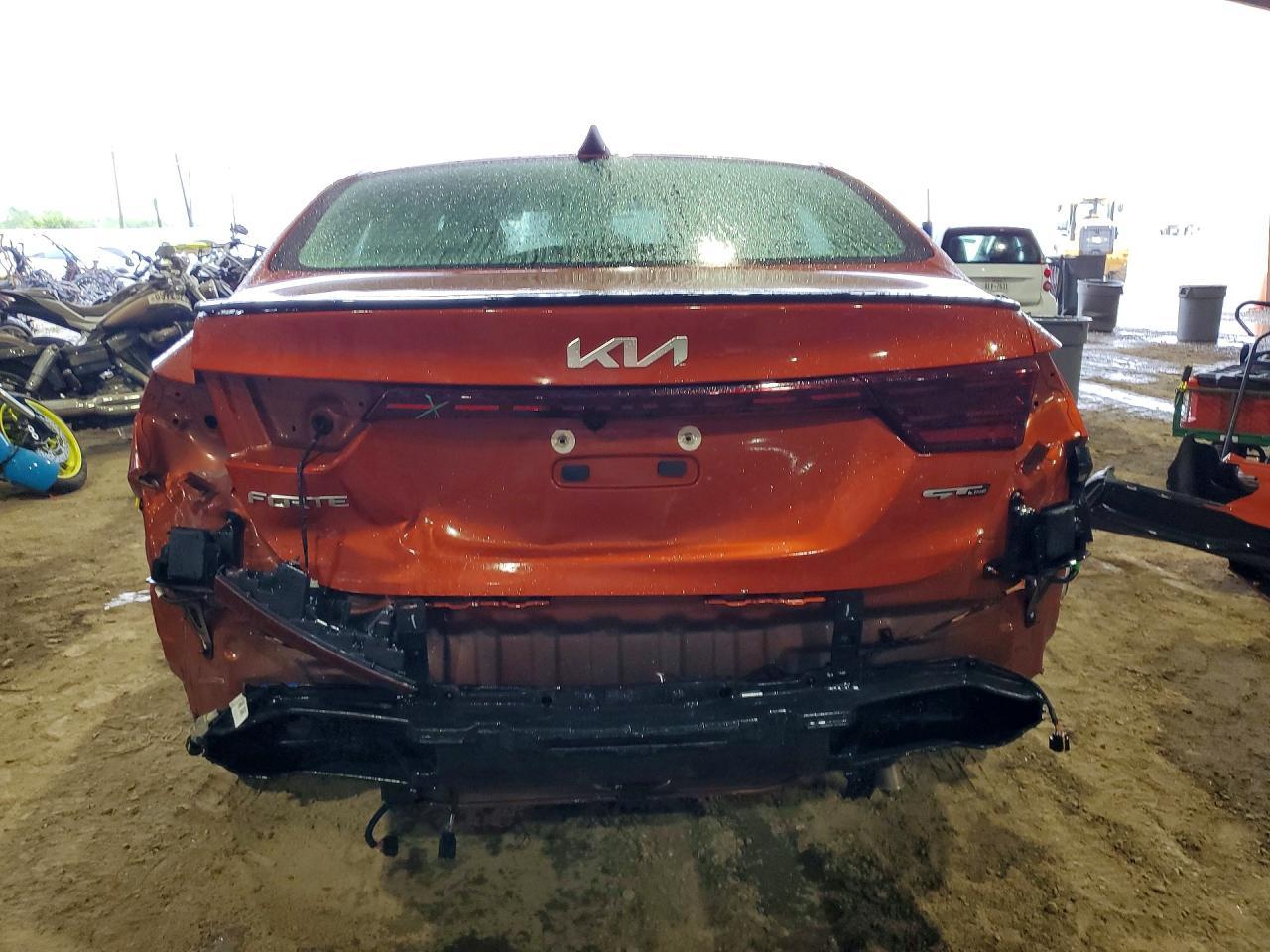 2023 Kia Forte Gt Line - Фото 6