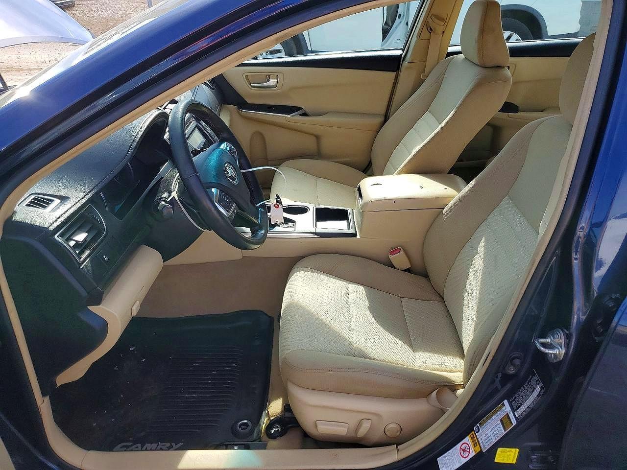2017 Toyota Camry - Фото 7