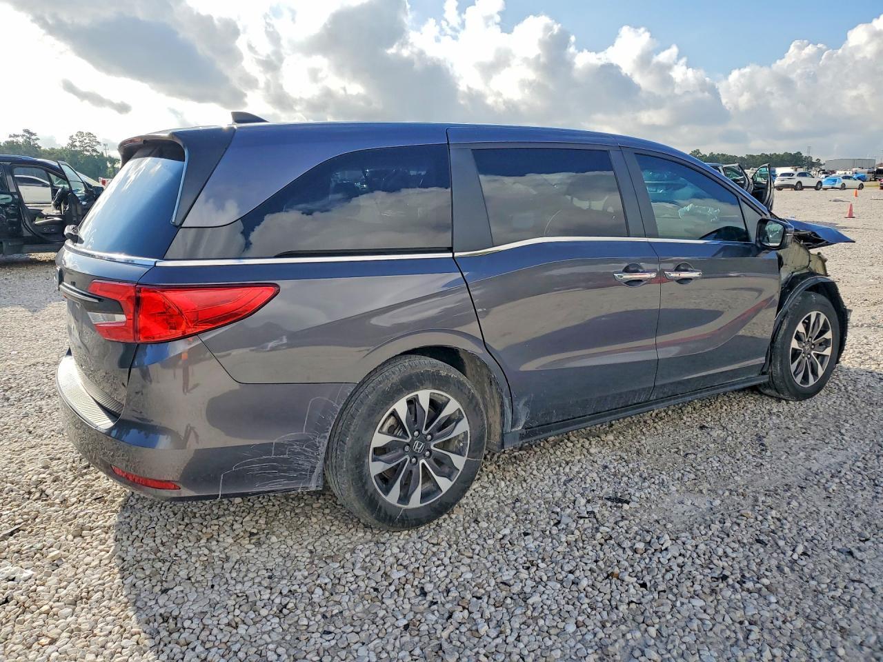 2024 Honda Odyssey Exl - Фото 3