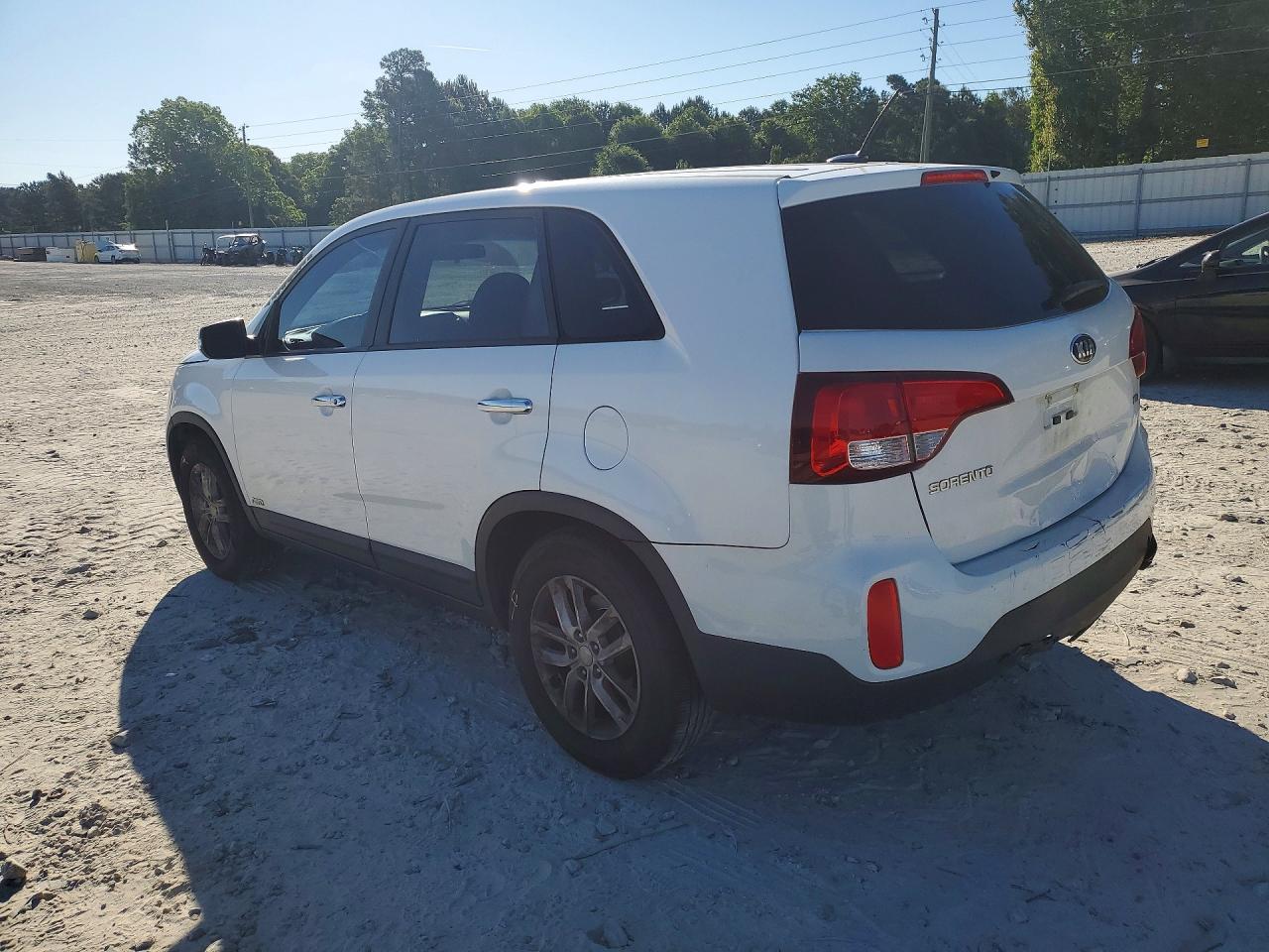 2015 Kia Sorento Lx - Image 2