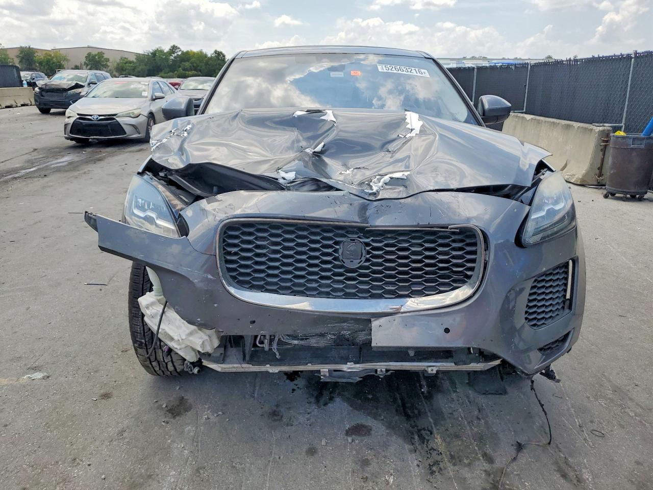 2018 Jaguar E-Pace S - Image 5