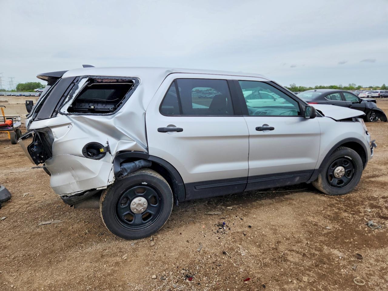 2018 Ford Explorer Police Interceptor - Фото 3