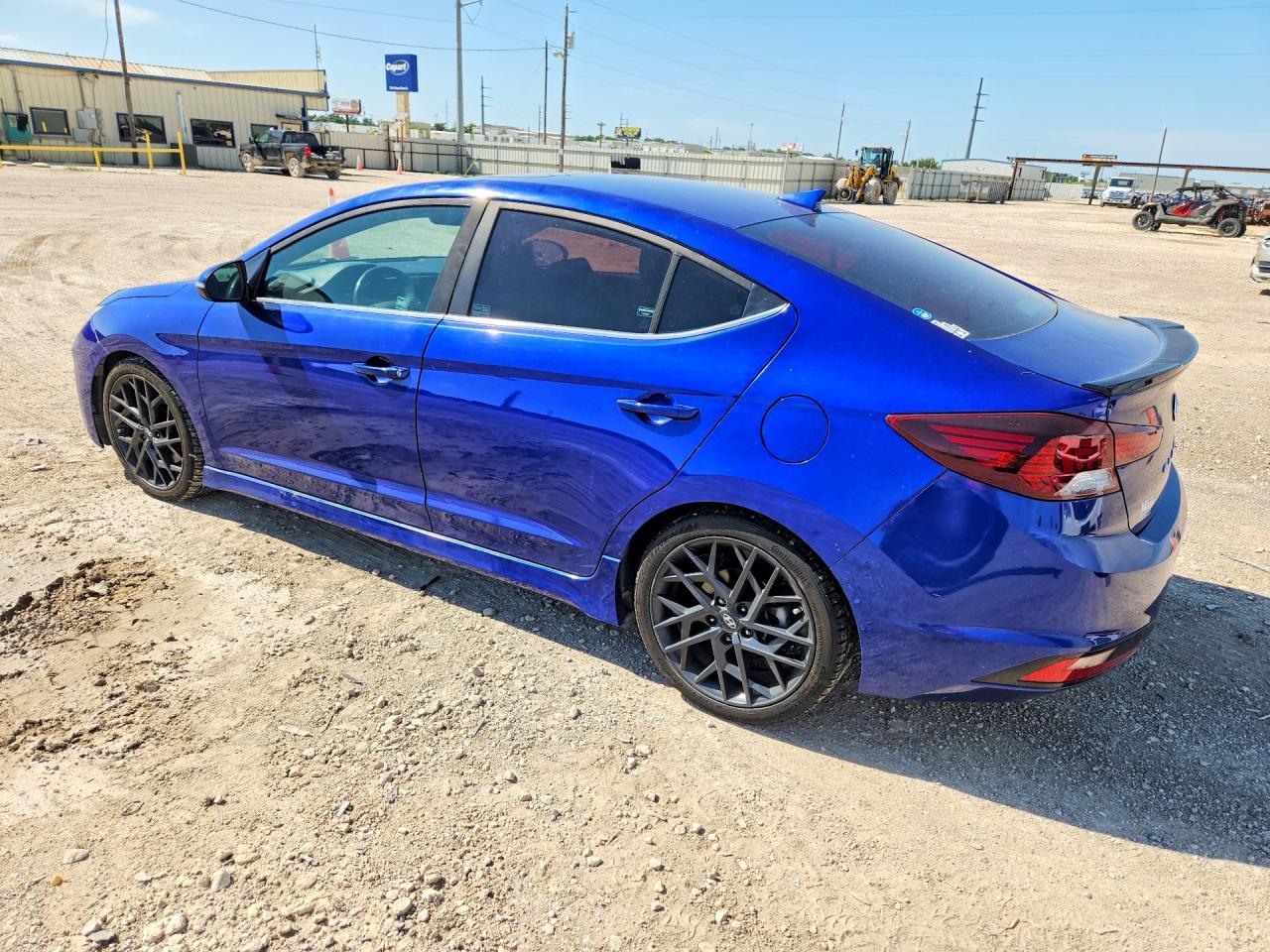 2019 Hyundai Elantra Sport - Фото 2