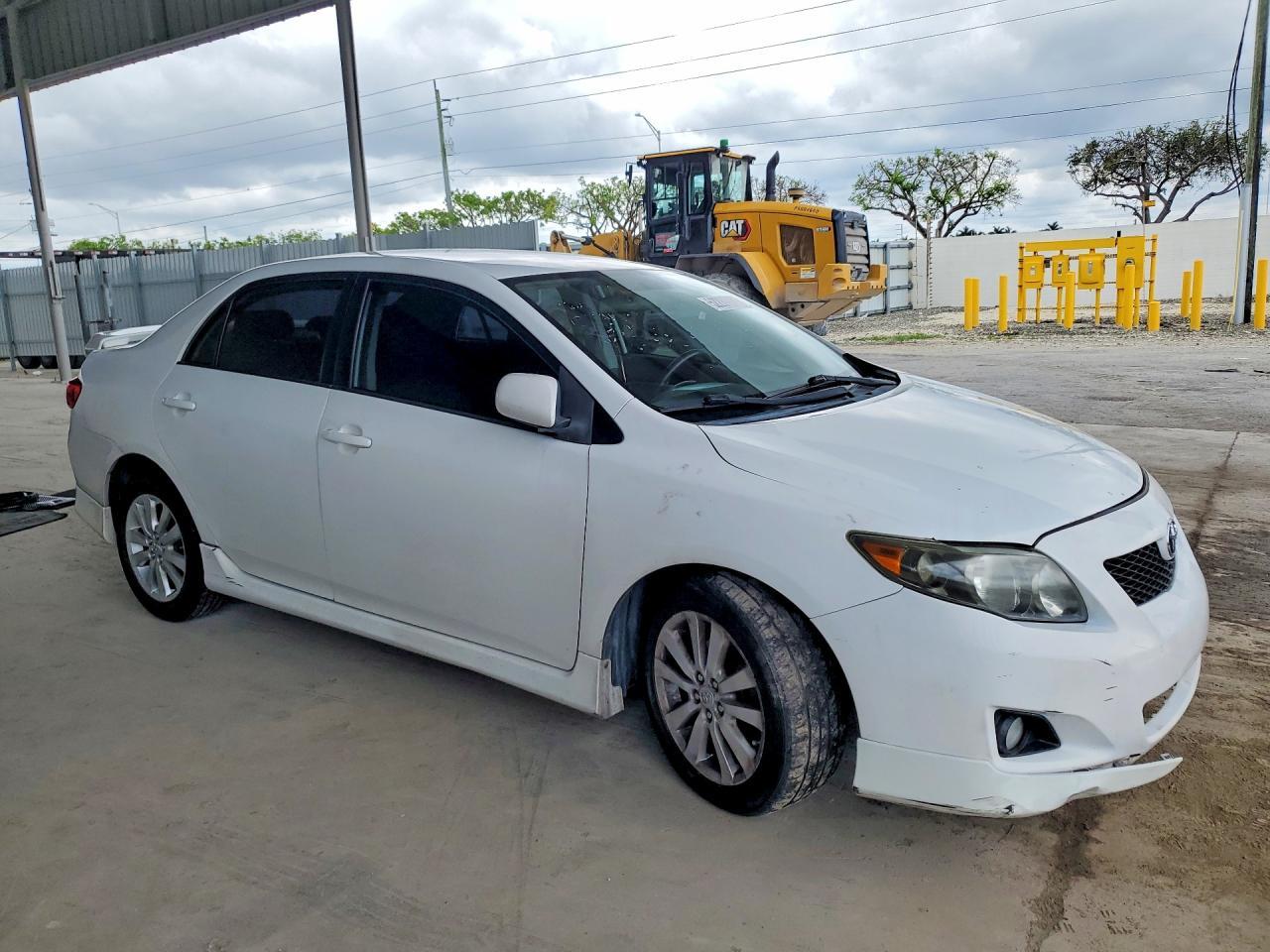 2010 Toyota Corolla S - Фото 4