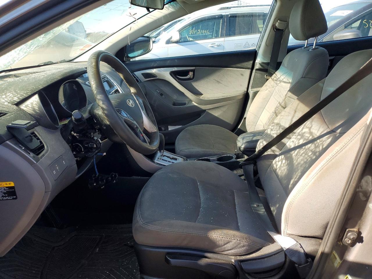 2012 Hyundai Elantra Gls - Фото 7