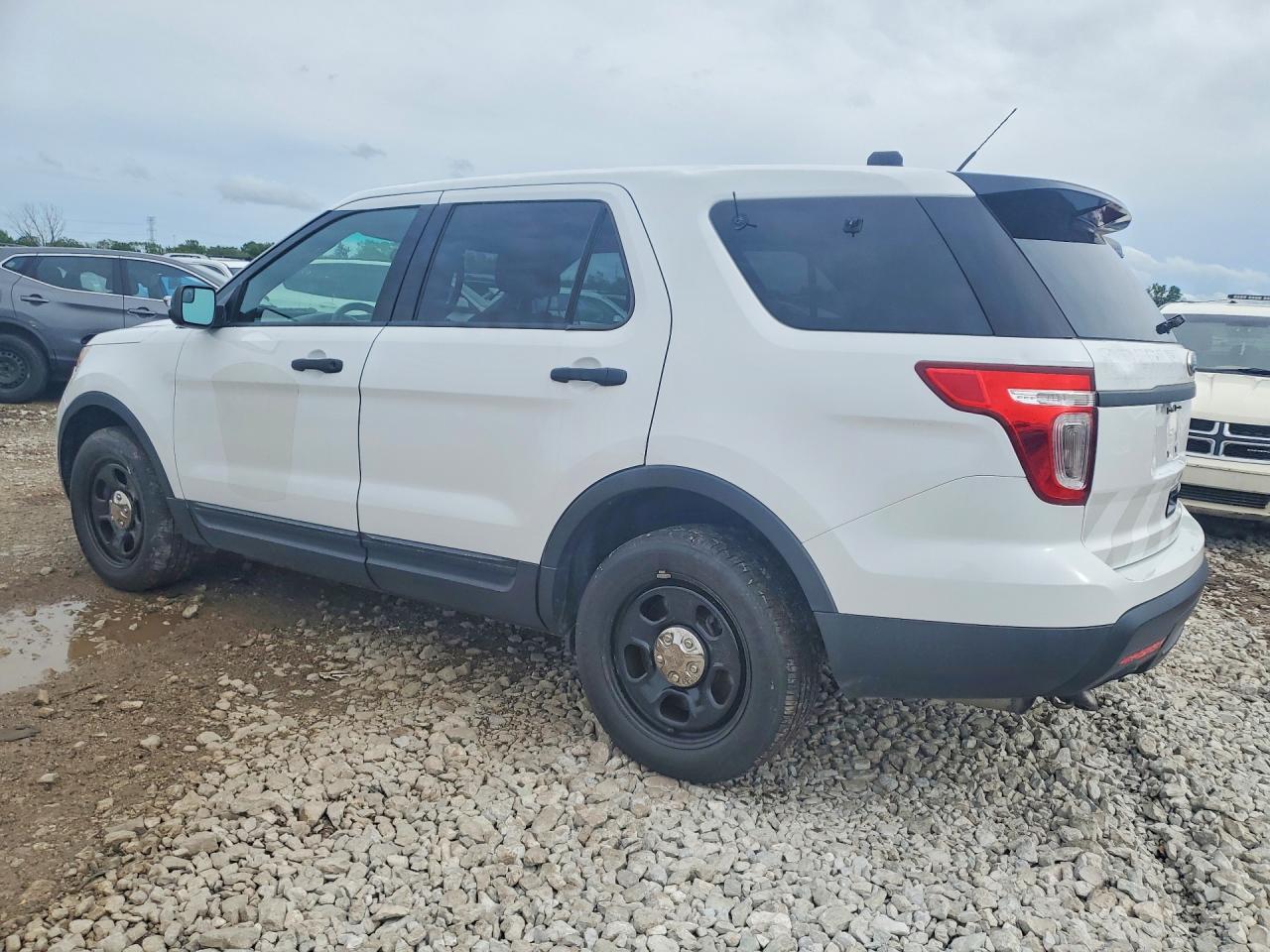 2014 Ford Explorer - Фото 2