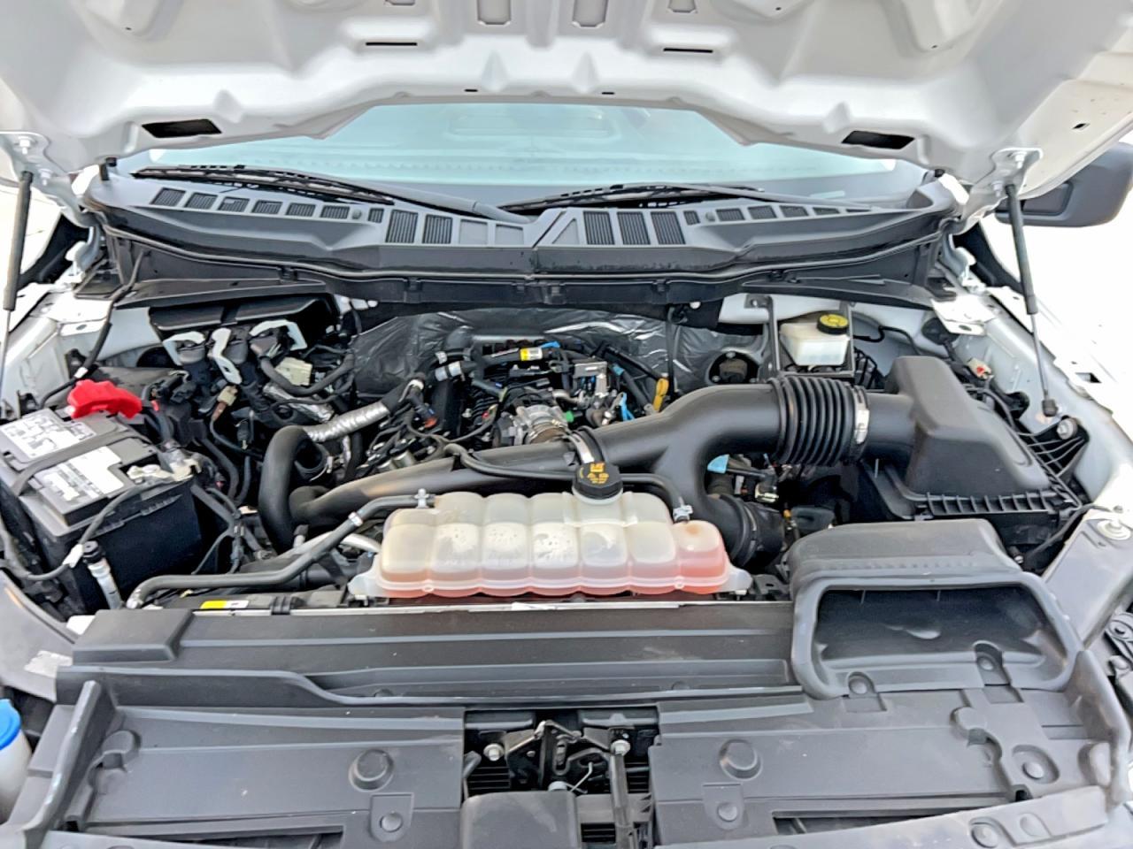 2022 Ford F150 Super Cab - Фото 7