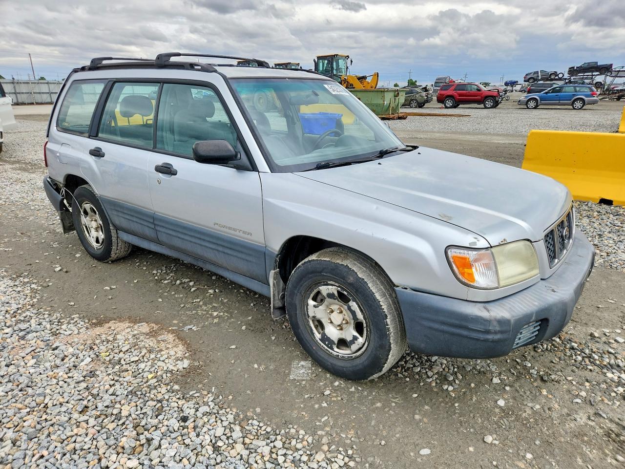 2002 Subaru Forester L - Фото 4