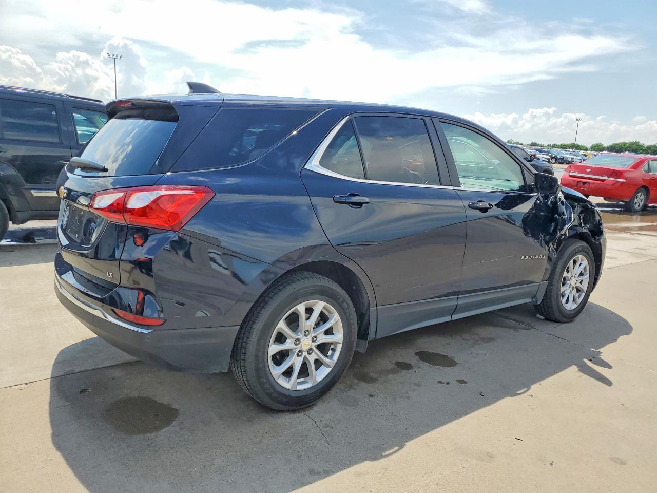 2021 Chevrolet Equinox Lt - Image 3