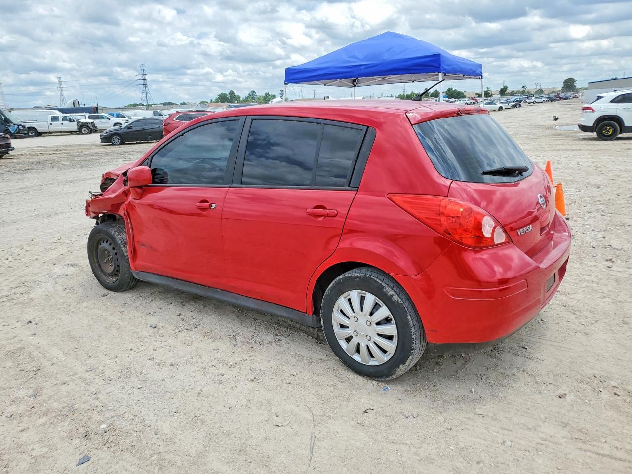 2012 Nissan Versa 1.8 S - Фото 2