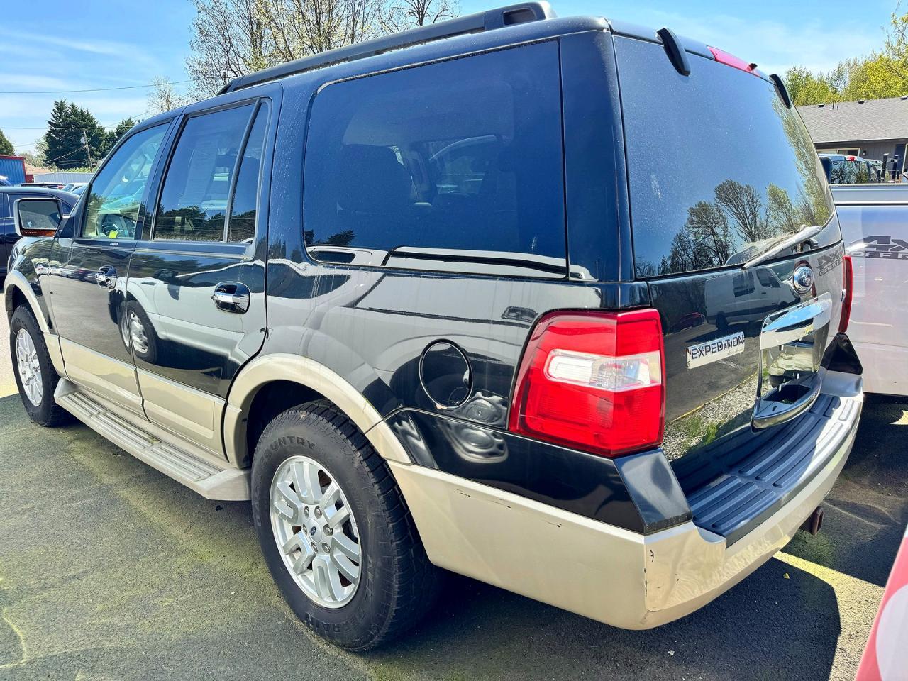 2010 Ford Expedition Eddie Bauer - Фото 3