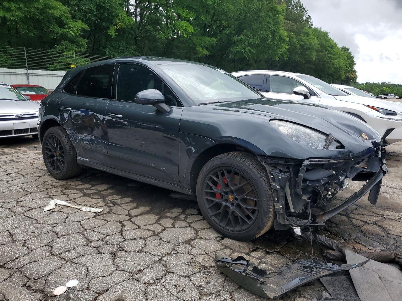 2018 Porsche Macan Gts - Image 4
