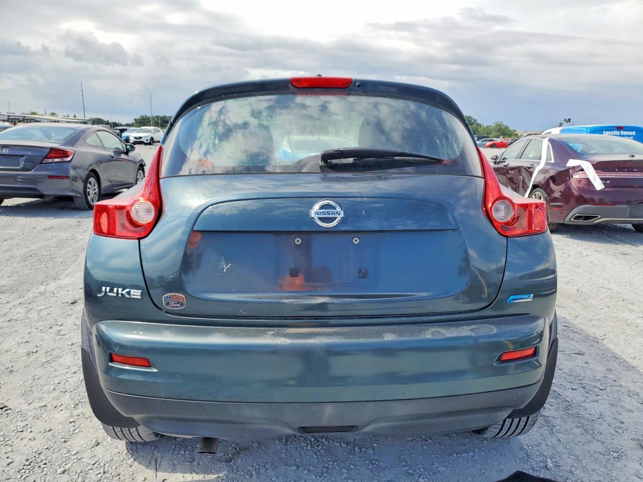2014 Nissan Juke S - Image 6