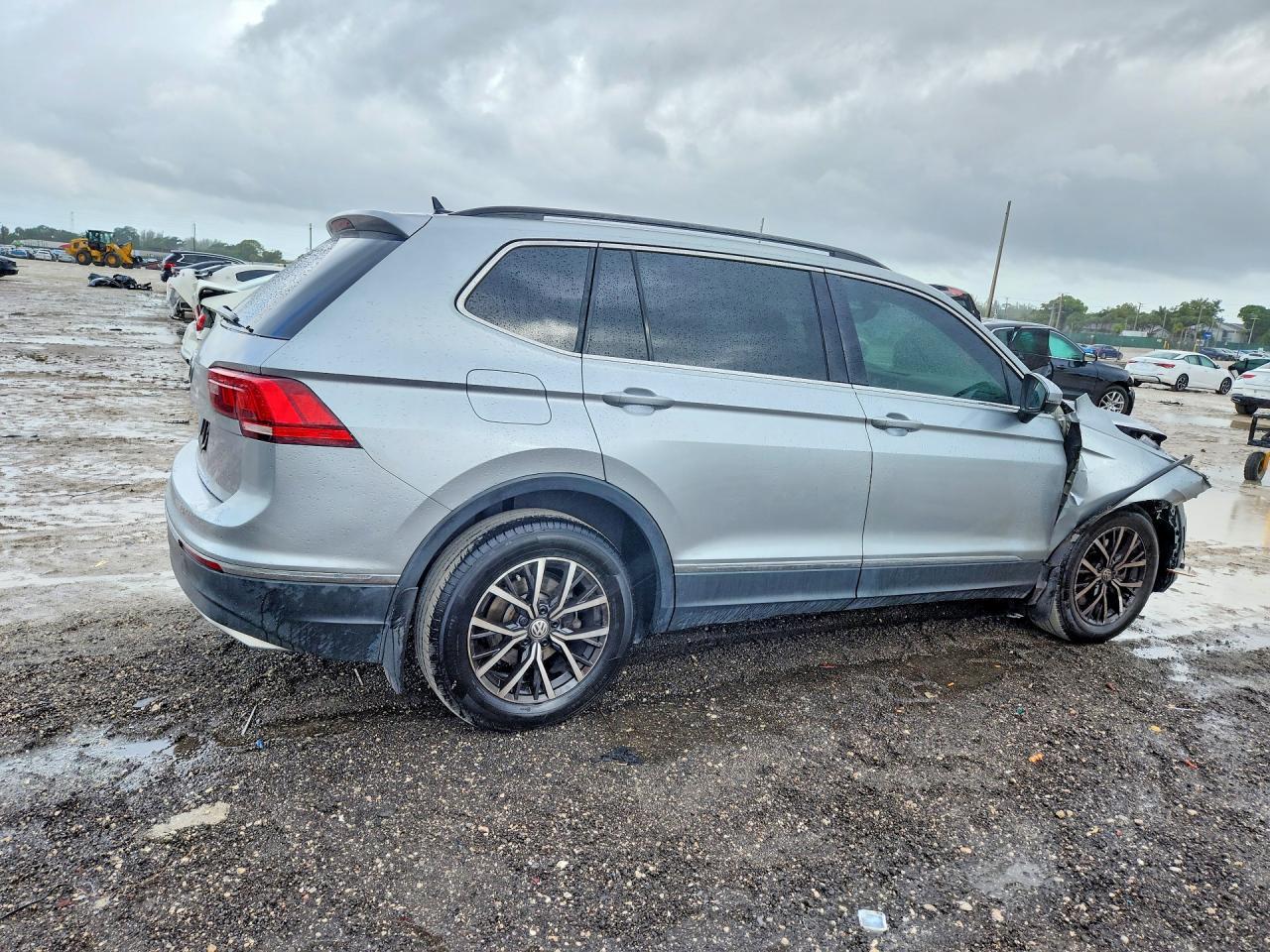 2020 Volkswagen Tiguan Se - Image 3