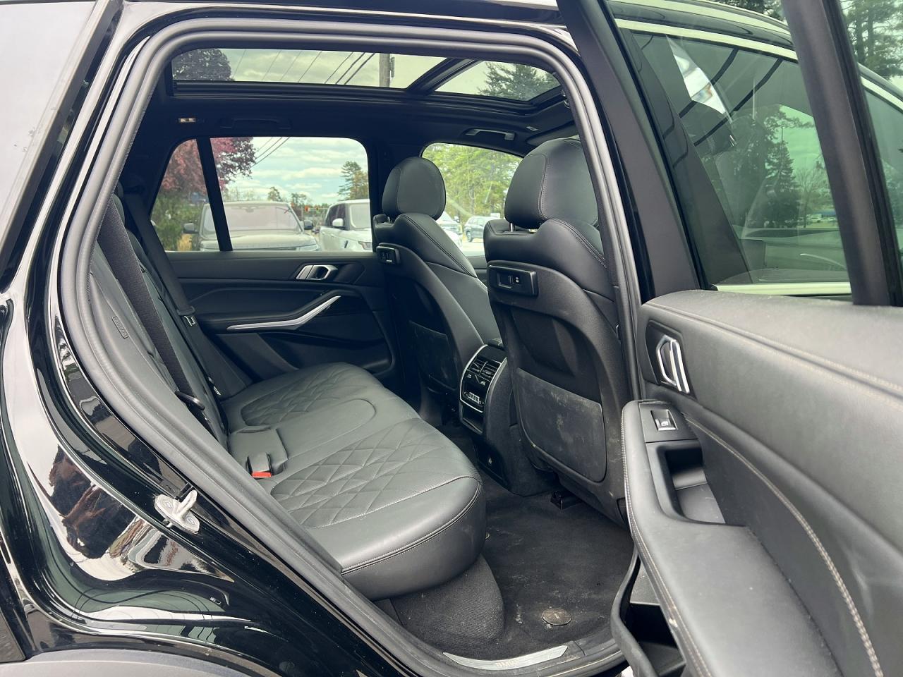 2023 BMW X5 xDrive45E - Image 6