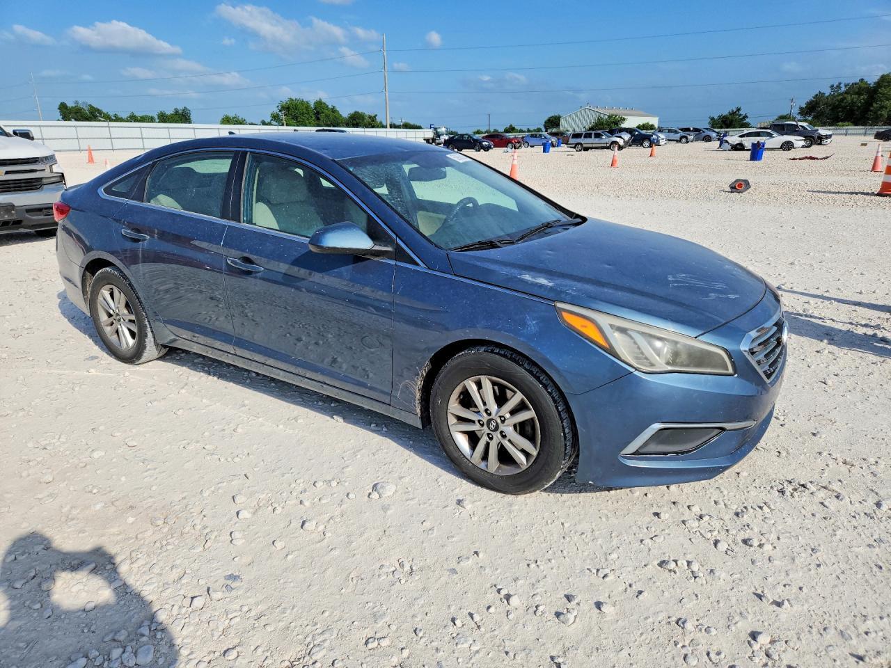 2017 Hyundai Sonata Se - Фото 4