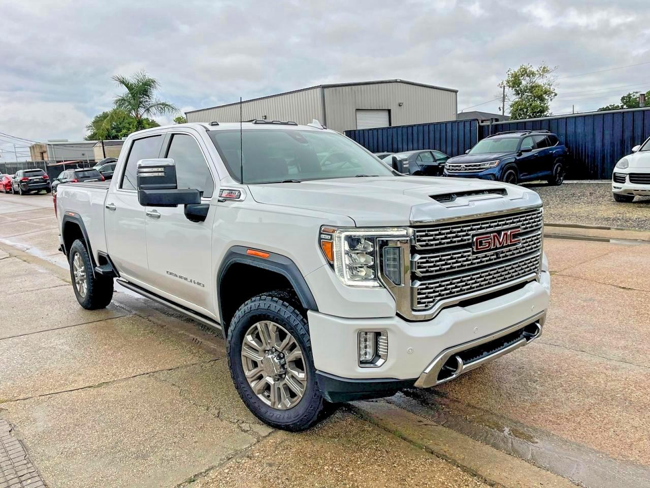 2023 GMC Sierra K2500 Denali