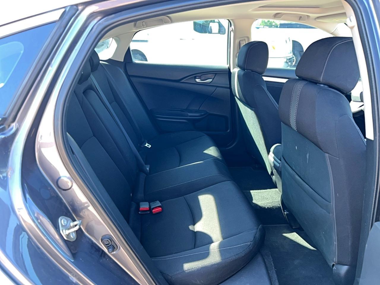 2018 Honda Civic Ex - Image 6
