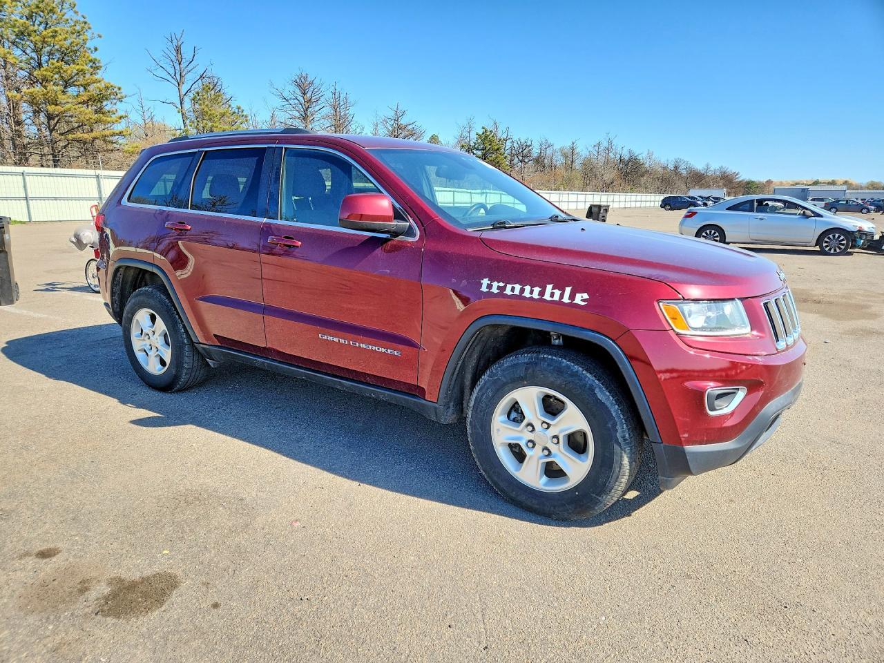 2016 Jeep Grand Cherokee Laredo - Image 4