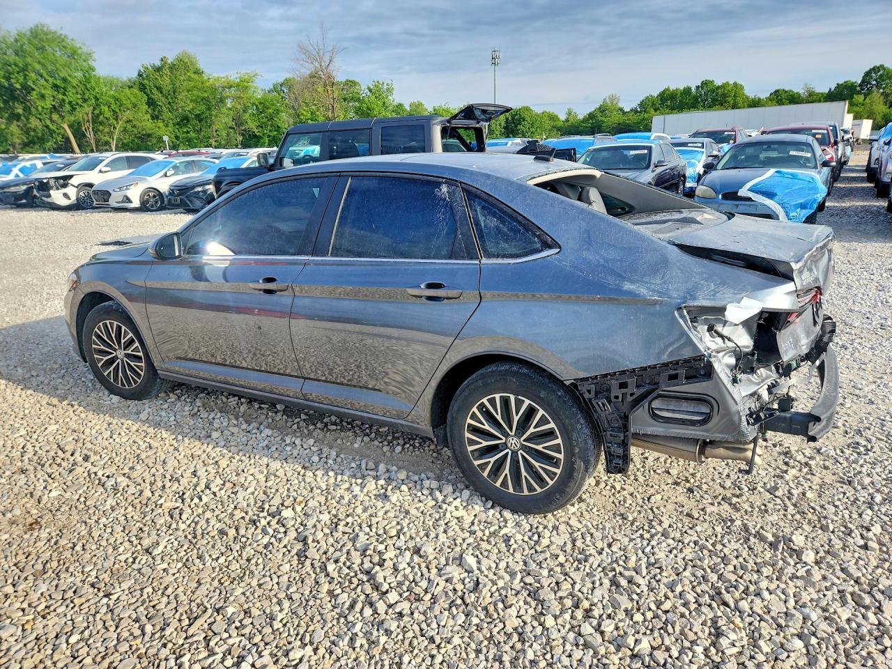 2020 Volkswagen Jetta S - Фото 2
