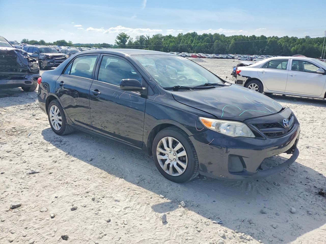 2012 Toyota Corolla Le - Image 4