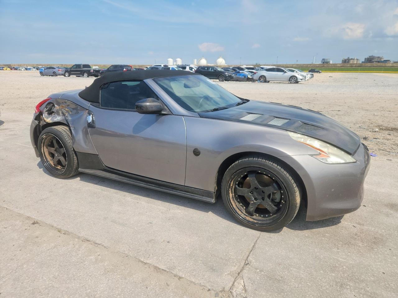 2010 Nissan 370Z Roadster - Фото 4