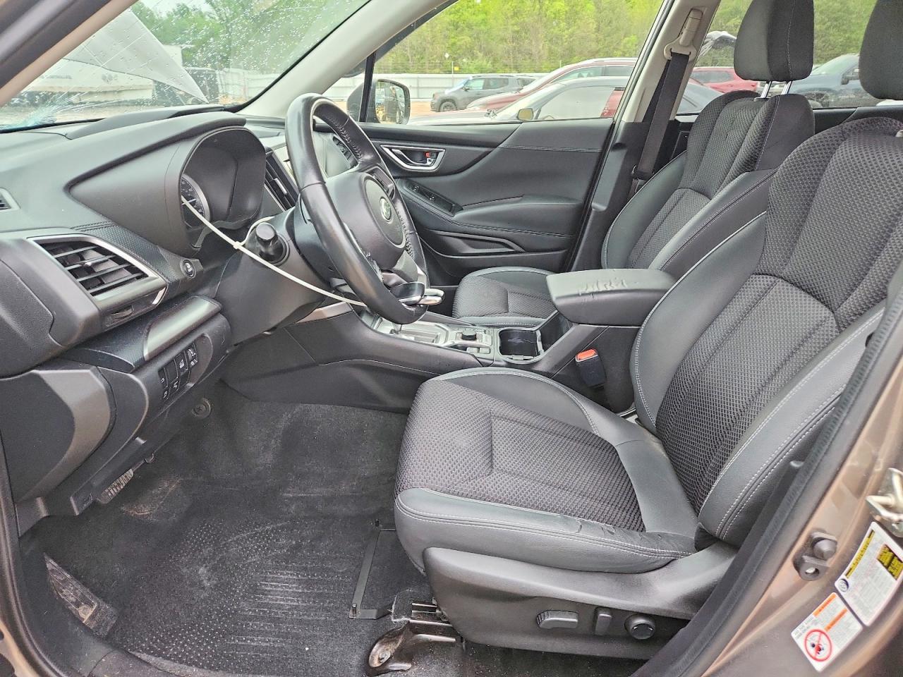 2020 Subaru Forester Premium - Фото 7