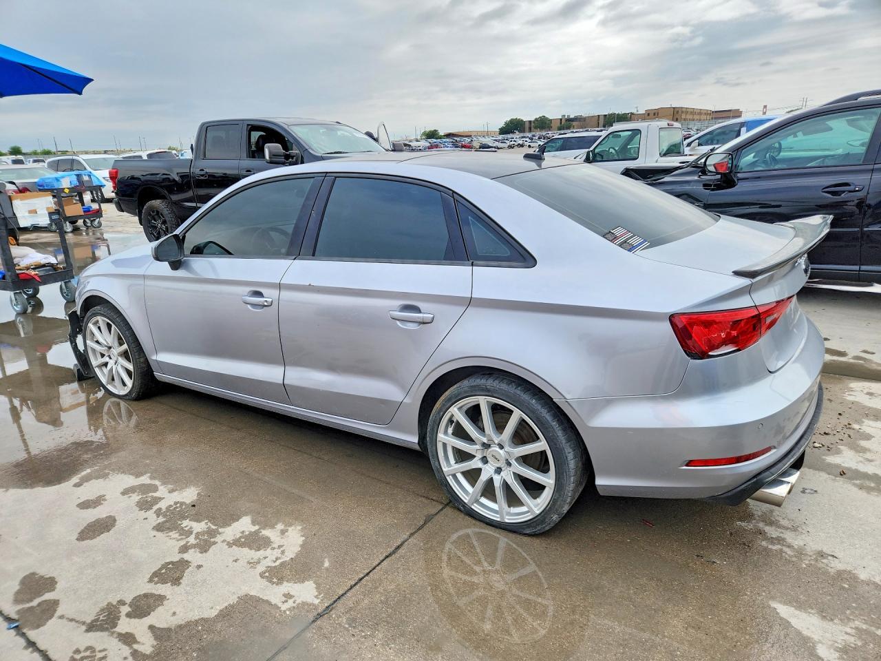 2015 Audi A3 Premium - Image 2