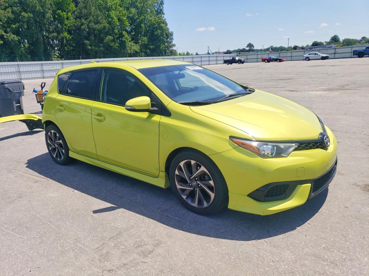 2016 Scion Im Base - Фото 4