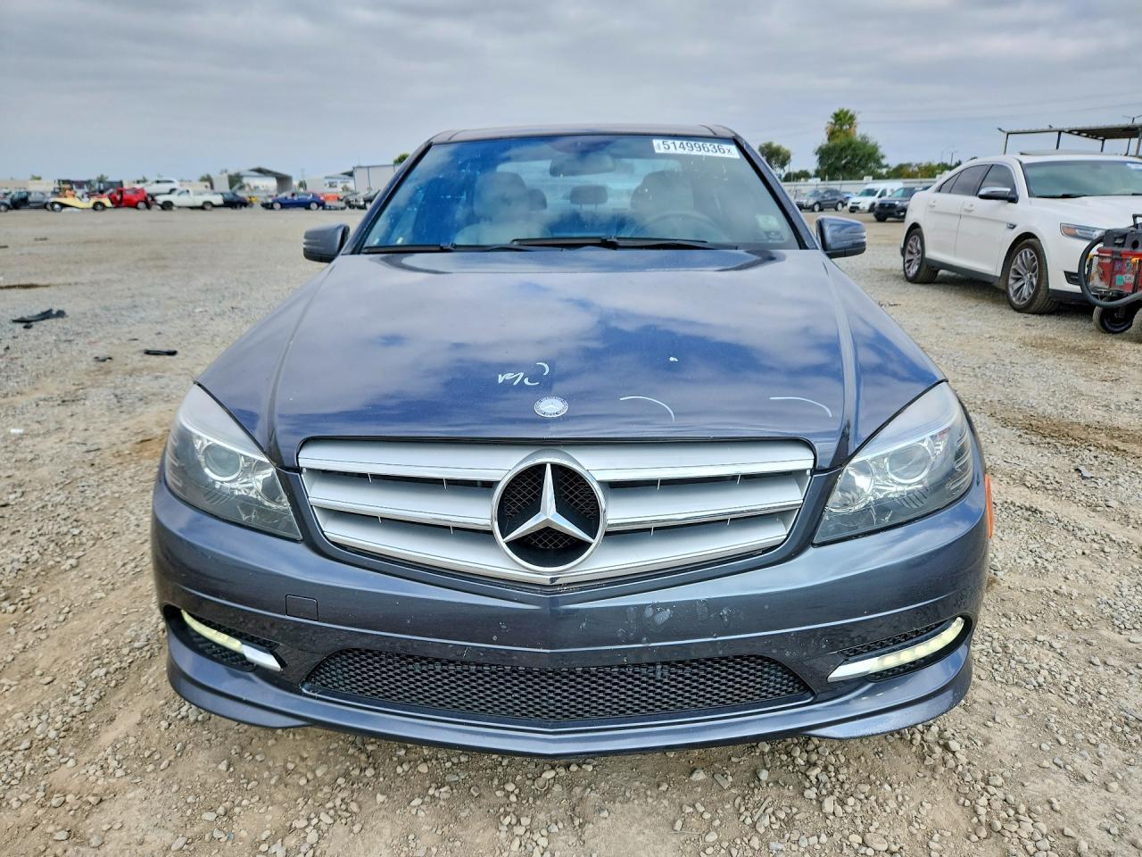 2011 Mercedes-Benz C 300 - Фото 5