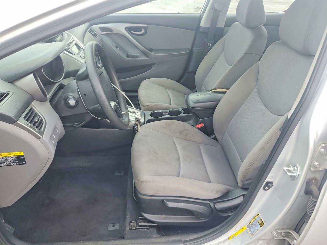 2012 Hyundai Elantra - Фото 7