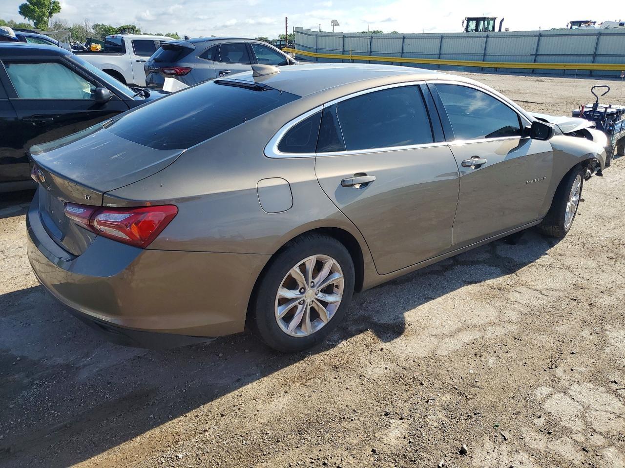 2020 Chevrolet Malibu - Image 3