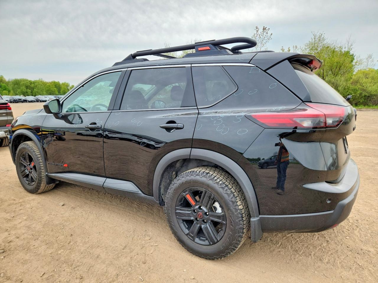 2025 Nissan Rogue Rock Creek - Фото 2