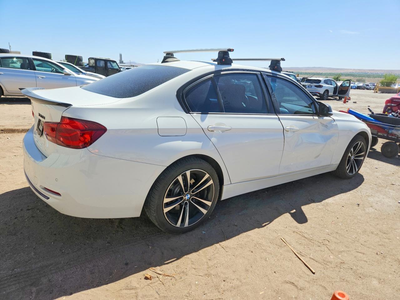 2018 BMW 330 Xi - Фото 3