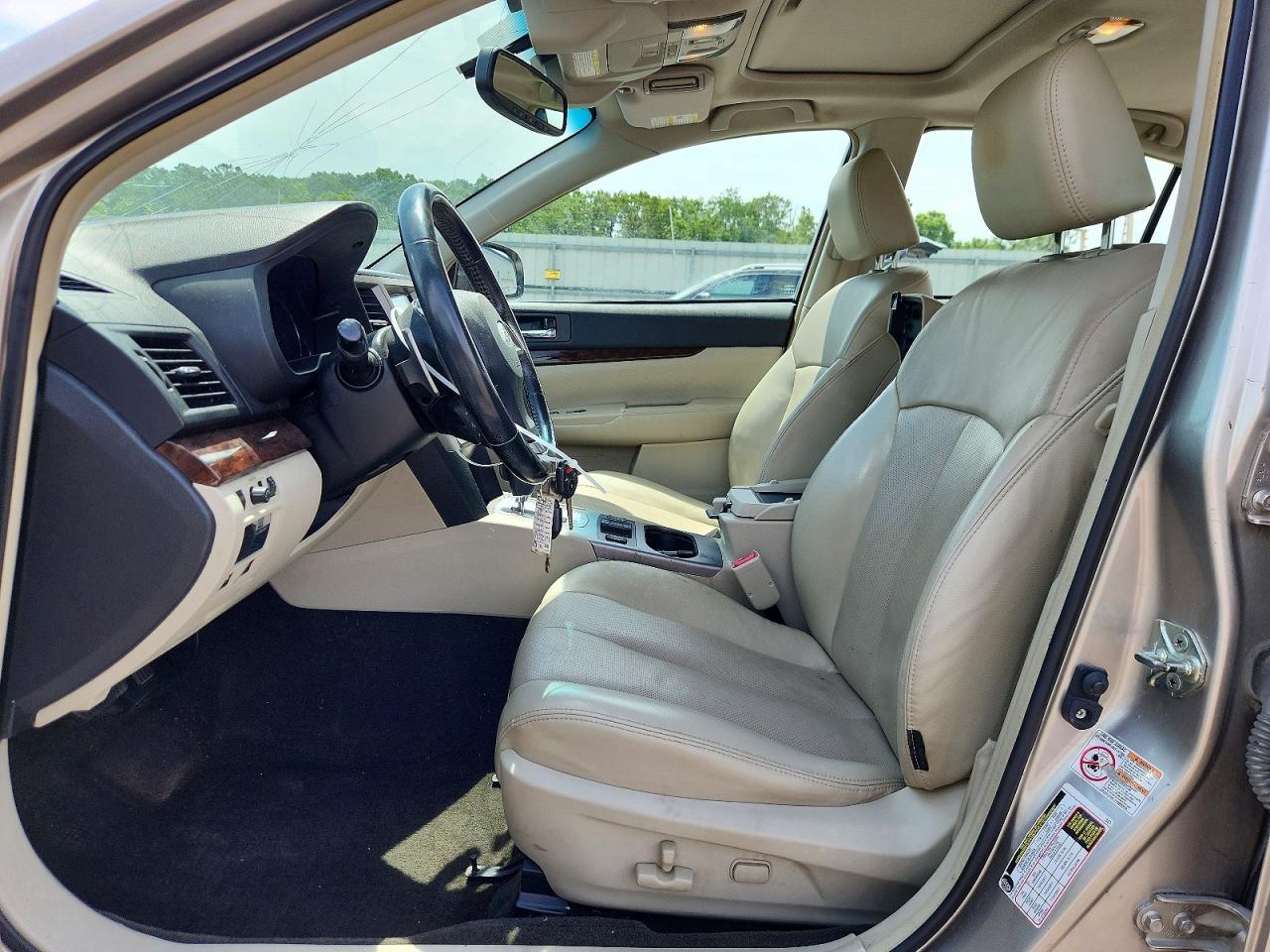 2014 Subaru Legacy 3.6R Limited - Image 7