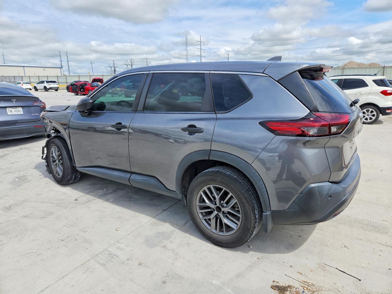 2021 Nissan Rogue S - Фото 2
